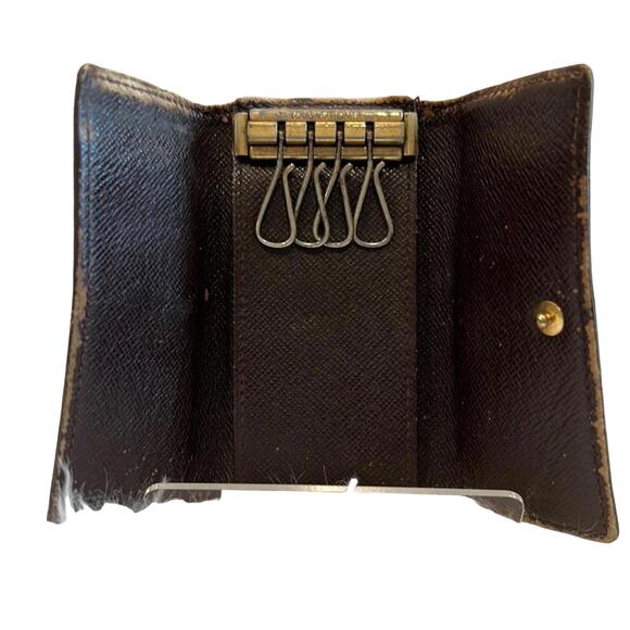 Louis Vuitton Damier Leather 4 Key Holder (LVXX016) - Picture 3 of 8